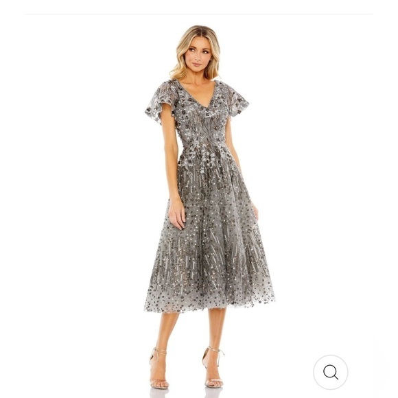Mac Duggal EMBELLISHED BUTTERFLY FIT AND FLARE TEA-LENGTH DRESS size 14 NEW $698 - Picture 1 of 17